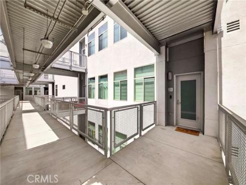 435 W Center Street 316 , Anaheim, CA