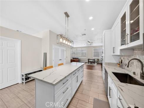 435 W Center Street 316 , Anaheim, CA