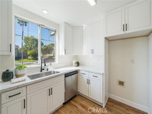 515 E Cypress , Anaheim, CA