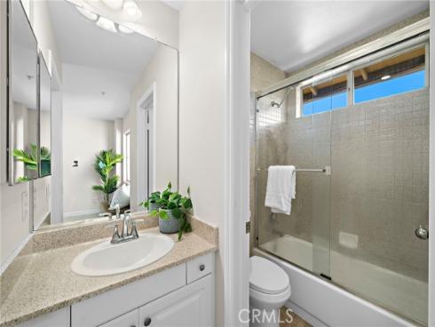 551 W Summerfield , Anaheim, CA
