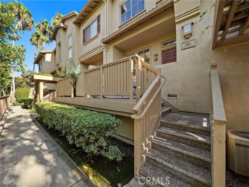 551 W Summerfield , Anaheim, CA