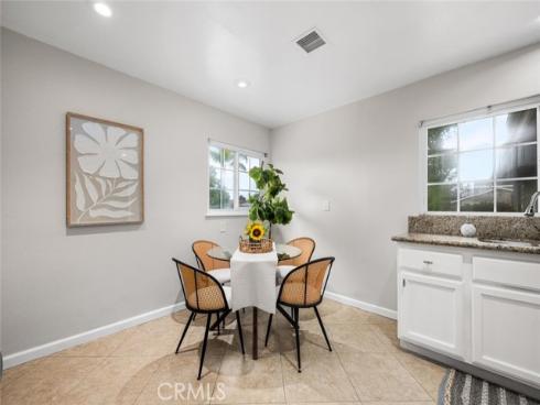 1943 W Victoria , Anaheim, CA