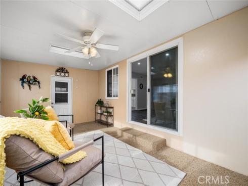 1943 W Victoria , Anaheim, CA