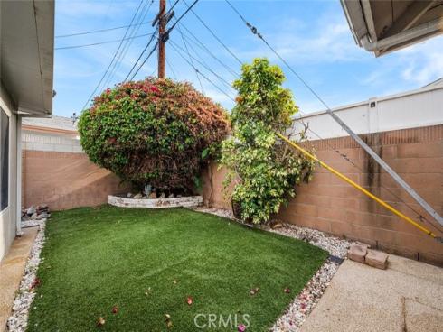 1943 W Victoria , Anaheim, CA