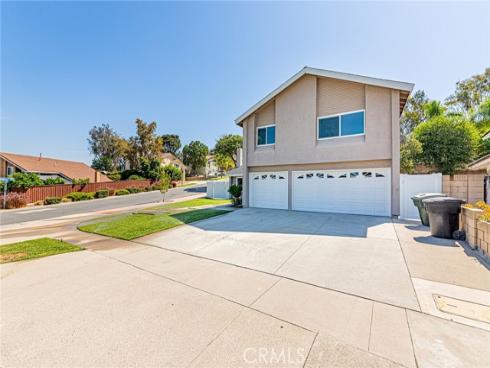 7688 E Calle Durango , Anaheim, CA