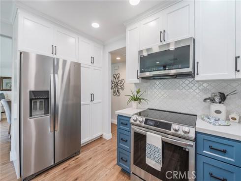 6097 E Montefino , Anaheim, CA