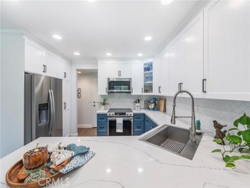 6097 E Montefino , Anaheim, CA