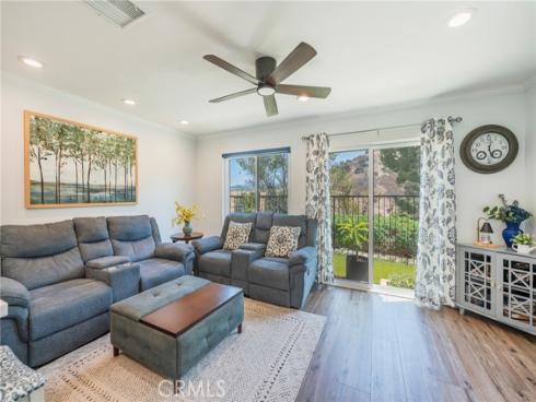 6097 E Montefino , Anaheim, CA