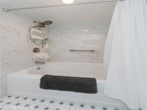 6097 E Montefino , Anaheim, CA