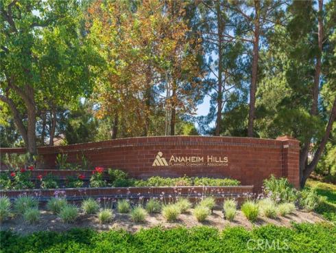 6097 E Montefino , Anaheim, CA