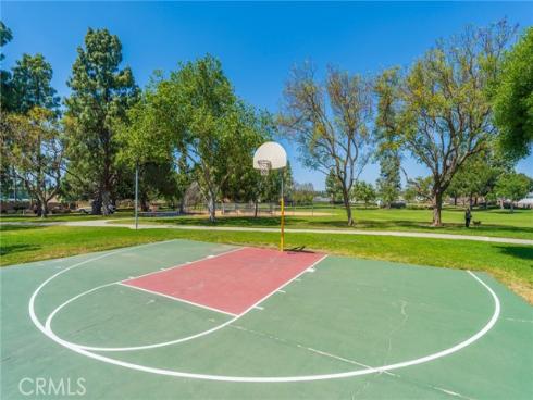 6097 E Montefino , Anaheim, CA