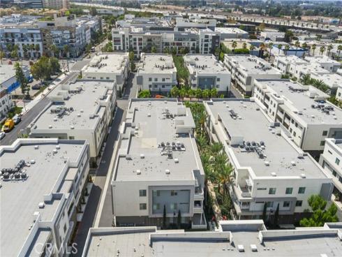 1867 S Union 60 Street, Anaheim, CA
