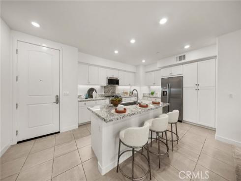 1867 S Union 60 Street, Anaheim, CA