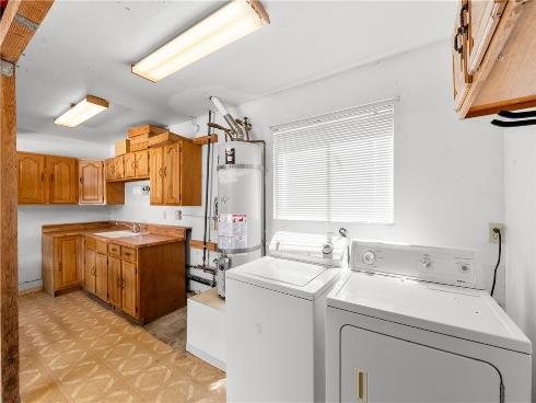 11892 Sandy , Anaheim, CA