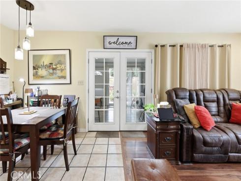 1284 E Florida , Anaheim, CA