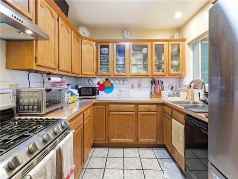 1284 E Florida , Anaheim, CA