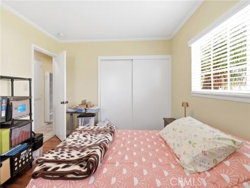 1284 E Florida , Anaheim, CA