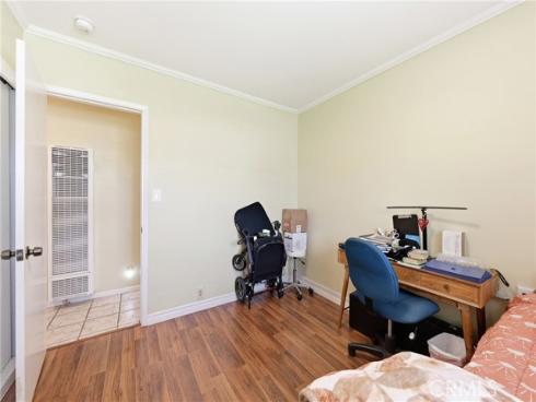 1284 E Florida , Anaheim, CA