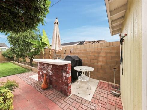 1284 E Florida , Anaheim, CA