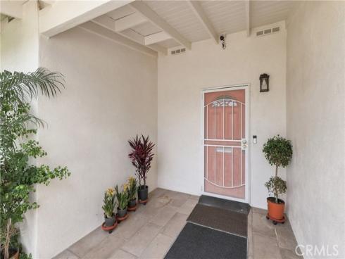 1284 E Florida , Anaheim, CA