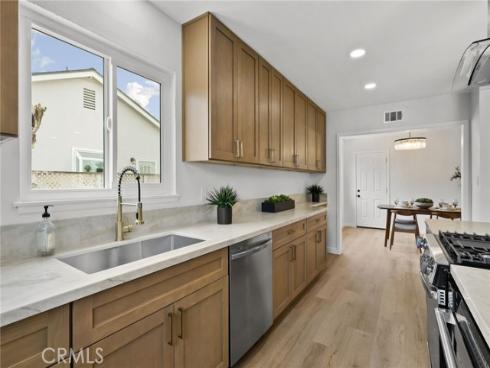 1774 W Niobe , Anaheim, CA