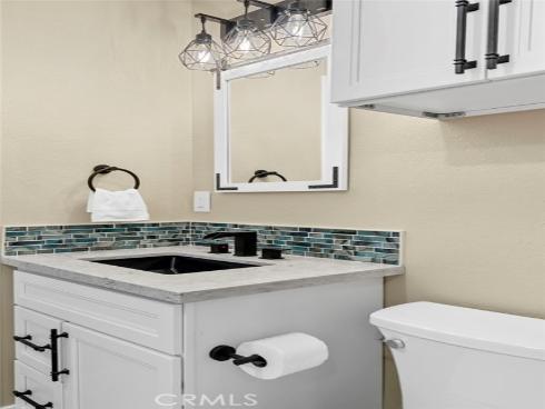 1216 E Clifpark Way, Anaheim, CA