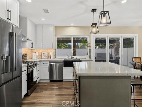 1216 E Clifpark Way, Anaheim, CA