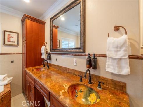 1861 W Chalet , Anaheim, CA