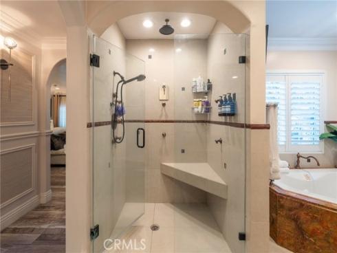 1861 W Chalet , Anaheim, CA