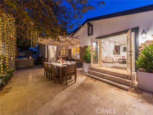 1861 W Chalet , Anaheim, CA