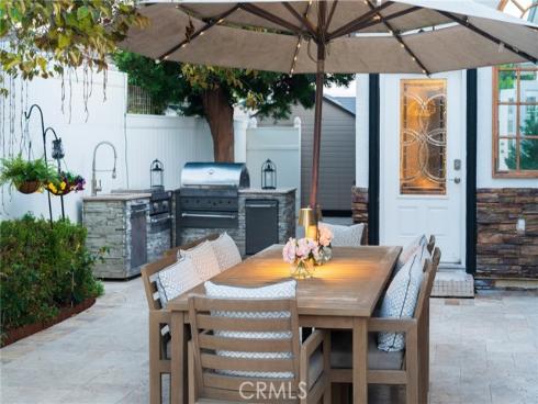 1861 W Chalet , Anaheim, CA