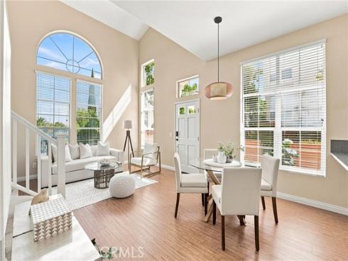 1080 South Rossano Way , Anaheim, CA