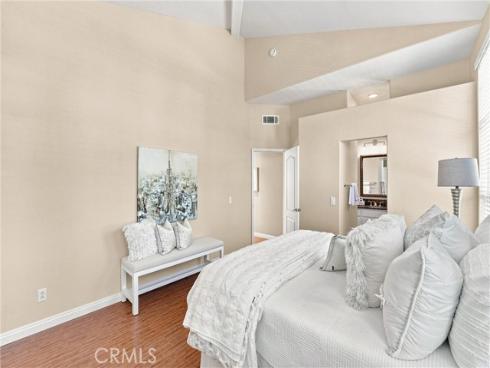 1080 South Rossano Way , Anaheim, CA
