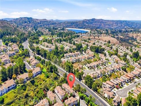 1080 South Rossano Way , Anaheim, CA