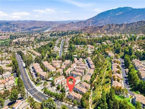 1080 South Rossano Way , Anaheim, CA