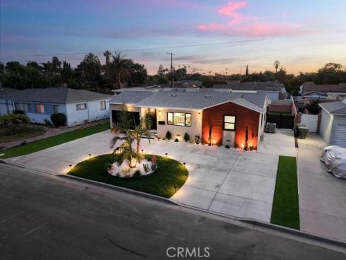 209 N. Dahlia Drive