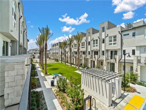1302 W Bushell Street, Anaheim, CA