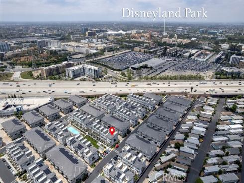 1302 W Bushell Street, Anaheim, CA