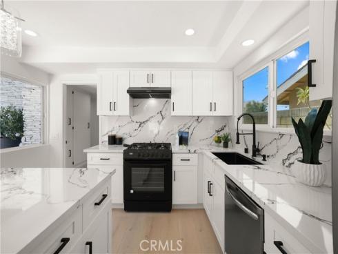 1712 N Glenview Avenue, Anaheim, CA