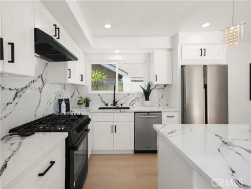 1712 N Glenview Avenue, Anaheim, CA