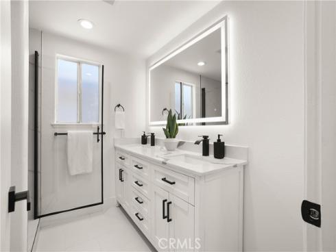 1712 N Glenview Avenue, Anaheim, CA