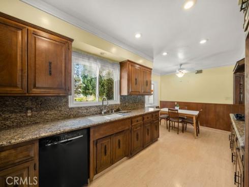 2009 S Eileen Drive, Anaheim, CA