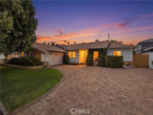 2009 S Eileen Drive, Anaheim, CA