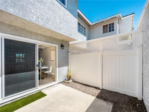 3311 W Lincoln , Anaheim, CA