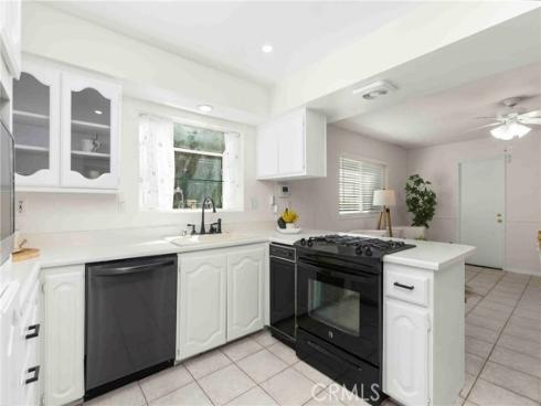 2505 E Oshkosh , Anaheim, CA