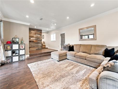 946 S Mccloud , Anaheim, CA