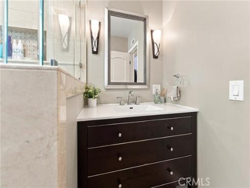946 S Mccloud , Anaheim, CA