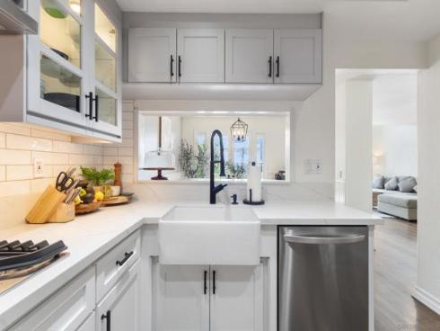 984 S Rim Crest Dr 7 , Anaheim, CA
