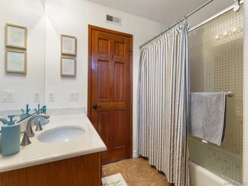 984 S Rim Crest Dr 7 , Anaheim, CA