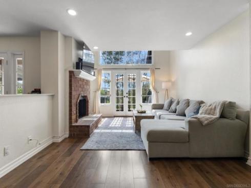 984 S Rim Crest Dr 7 , Anaheim, CA